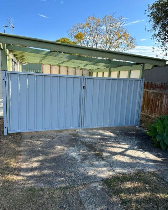 Aluminium Louvres in Taree — Mid Coast Boundary Fencing, NSW
