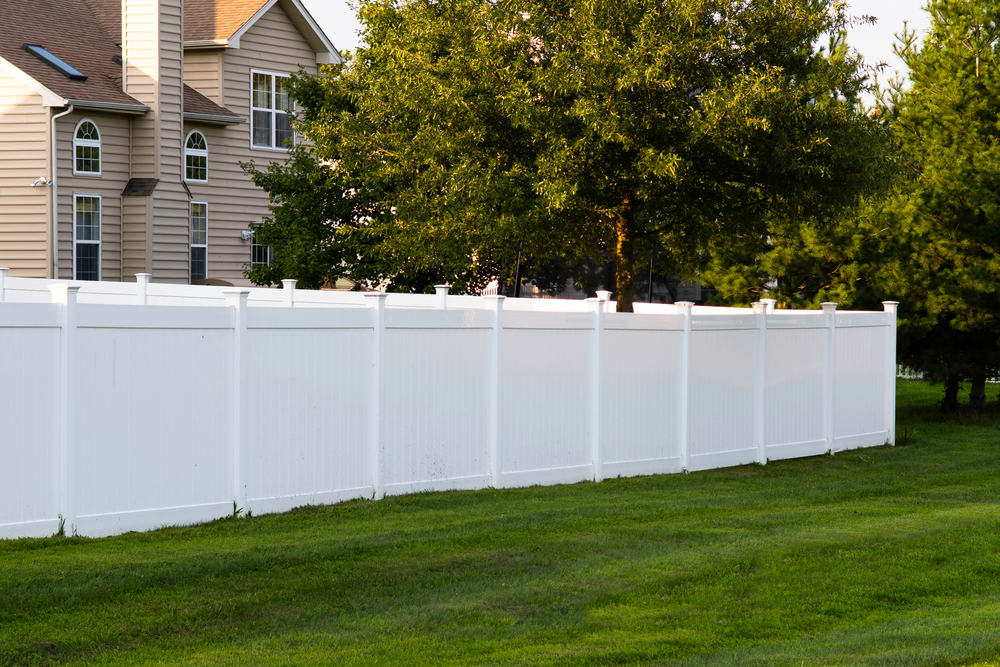PVC Fencing — Mid Coast Boundary Fencing, NSW