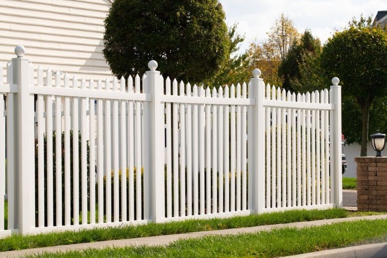 PVC Fencing in Wingham — Mid Coast Boundary Fencing, NSW